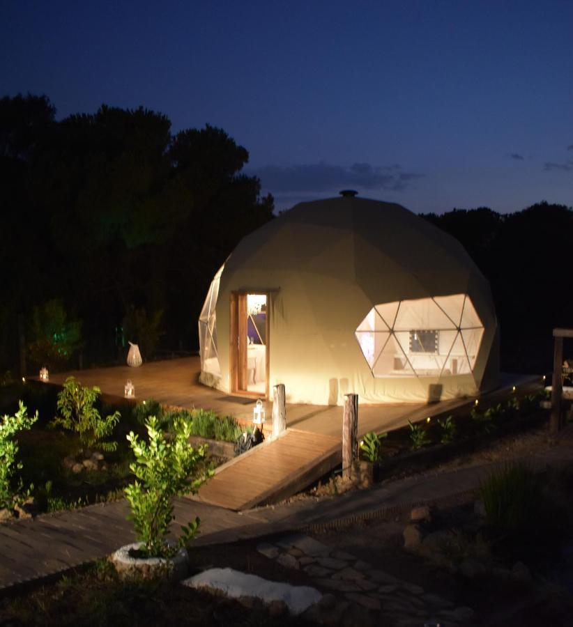 Domo Suites Masia Cal Geperut Badalona Exteriör bild
