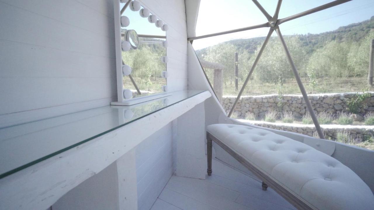 Domo Suites Masia Cal Geperut Badalona Exteriör bild