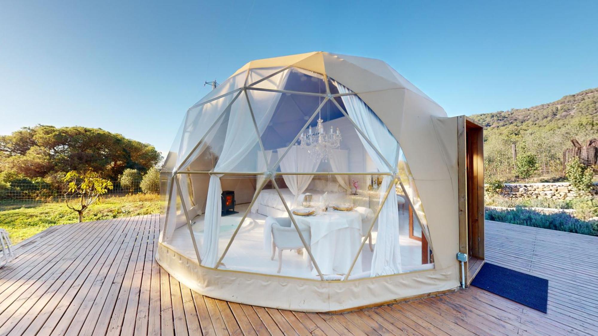Domo Suites Masia Cal Geperut Badalona Exteriör bild